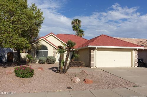 319 Abilene Dr, Gilbert AZ  85233-6301 exterior
