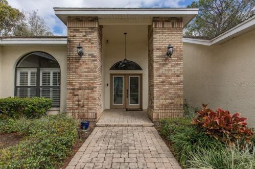 10203 Highcrest Ln, New Port Richey, FL 34654-5821