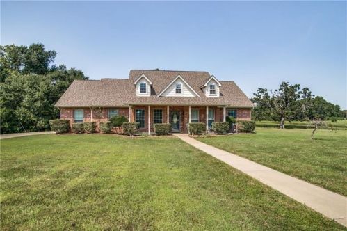 2070 County Road 4106, Greenville TX  75401-1008 exterior