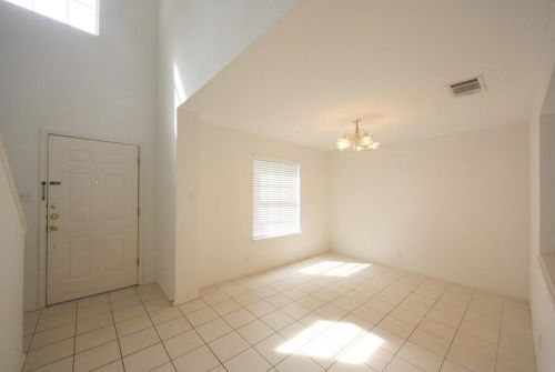 9702 Copper Creek Dr, Austin TX  78729-3543 exterior