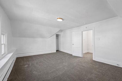 5438 Jackson St, Pittsburgh PA  15206-5311 exterior