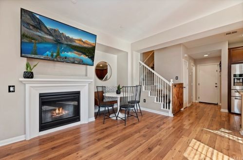 15831 Lindbergh Ave, Chino CA  91708-9371 exterior