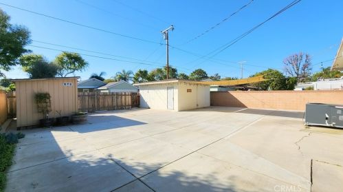 409 Wayne Ave, Fullerton CA  92833-2420 exterior