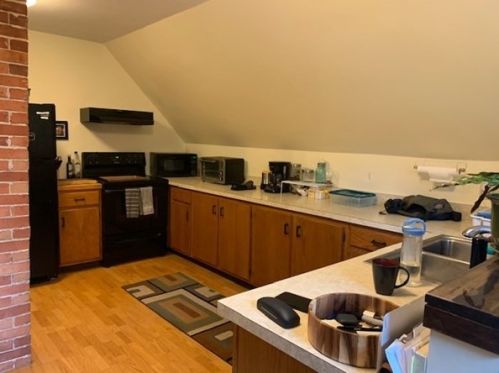 229 Chapel St, Newton MA 02458-1310 exterior