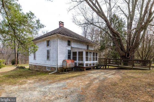 12841 James Monroe Hwy, Leesburg VA  20176-5340 exterior