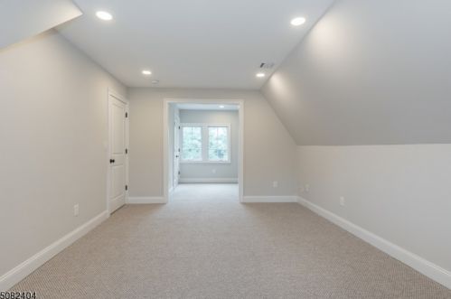 71 Llewellyn Rd, Montclair NJ  07042-2030 exterior