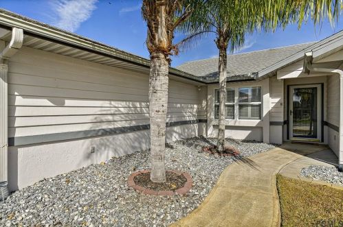 6 Coleridge Ct, Palm Coast, FL 32137-9029