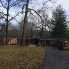 1397 Cedar Dr, Camden, TN 38320-6037
