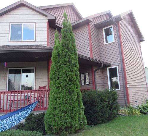 2410 Brogan Dr, Waterford MN  55057-3270 exterior