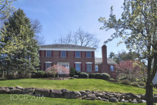 6 Rock Ridge Rd, Mahwah, NJ 07430-2251