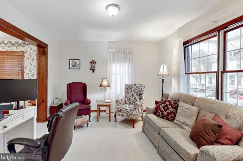 239 High St, Hummelstown PA  17036-2406 exterior