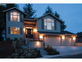 2235 37th St, Springfield OR  97477-7828 exterior
