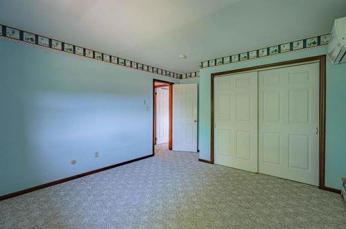 1943 Klines Mill Rd, Breinigsville PA  18031-2230 exterior