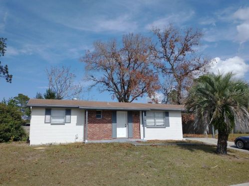 9503 Century Dr, Brooksville, FL 34608-3404