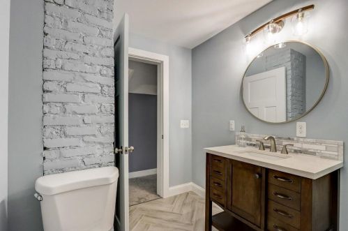 1308 74, Milwaukee WI 53214-3012 exterior