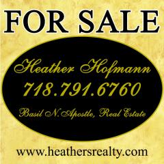 4 Scotch Mist Ln, South Hampton NY  11968-3717 exterior