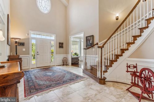 8373 Pedigrue Ct, Gainesville VA  20155-3240 exterior