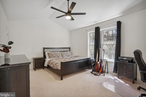 2106 Caroline St, Fredericksburg VA  22401-3413 exterior