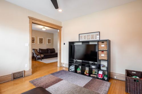 3249 Mckinley Blvd, Milwaukee WI 53208-2959 exterior