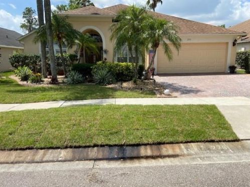 2761 Runyon Cir, Orlando, FL 32837-5211