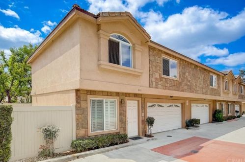 8436 Whitaker St, Buena Park, CA 90621-3133
