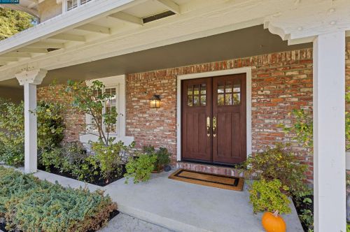 300 Camaritas Way, Danville CA  94526-5439 exterior