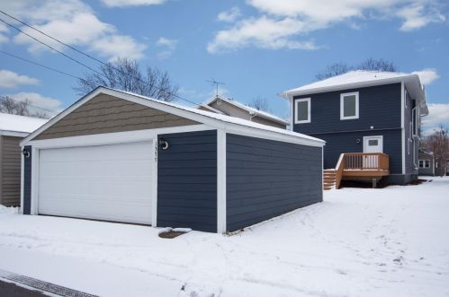 1377 James Ave, Saint Paul, MN 55105-2551