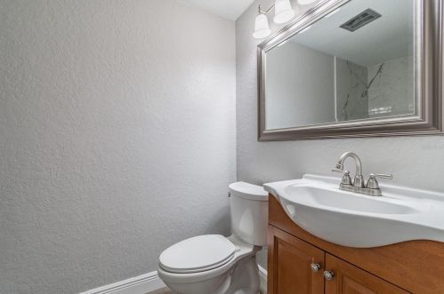 4810 84th Ter, Pinellas Park FL  33781-1603 exterior