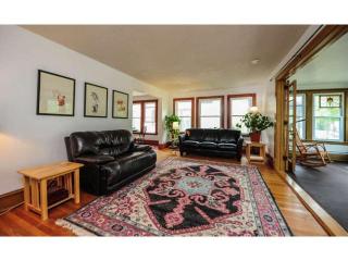 3641 17th Ave, Minneapolis, MN 55407-2805