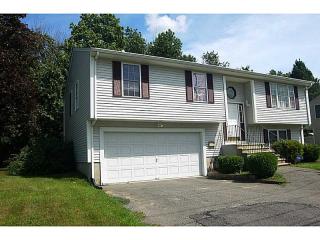 199 Winthrop St, Woonsocket, RI 02895-2220