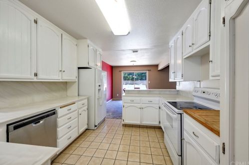 6153 Norstadt Way, Buena Park CA  90620-1414 exterior