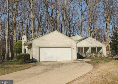 12360 Lima Ln, Herndon, VA 20191-2523