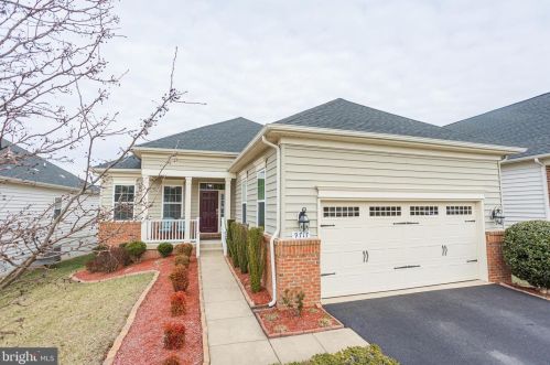 9717 Balls Bluff Dr, Fredericksburg, VA 22407-9228