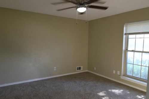 4331 Cinnabar Dr, Dallas TX  75227-1709 exterior