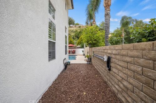 30411 Star Canyon Pl, Santa Clarita CA  91384-4712 exterior