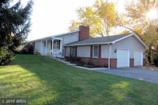 763 New Ln, Chambersburg, PA 17202-9062