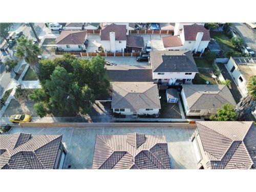 4437 154th St, Lawndale, CA 90260-2004