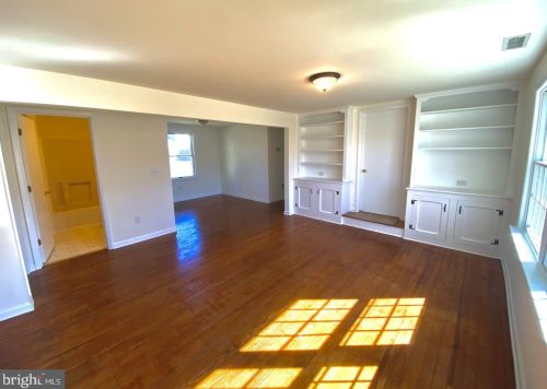 415 Cedar St, Milton, DE 19968-1232