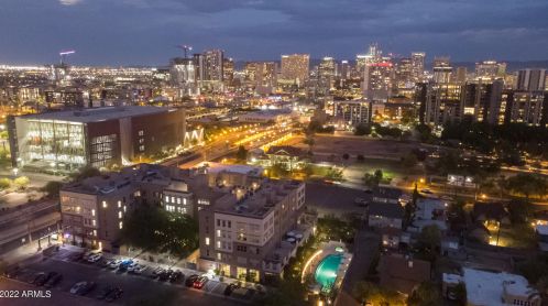 1326 Central Ave, Phoenix AZ 85004-1719 exterior