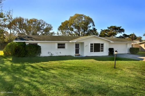1846 India Palm Dr, Edgewater, FL 32141-4010