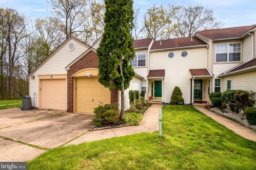 7 Ellendale Ct, Bear, DE 19701-3826