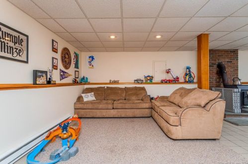 34 Juniper Ln, Norwich CT  06351-9119 exterior