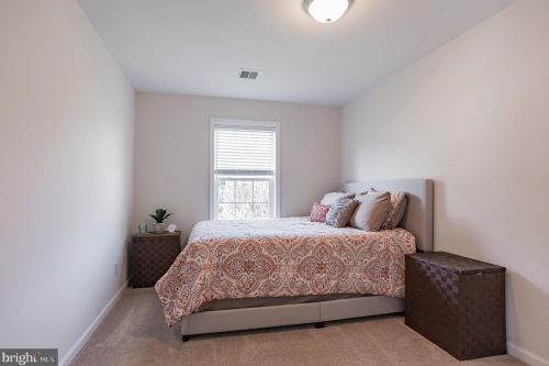 532 Winding Rd, Lansdale PA  19446-3447 exterior