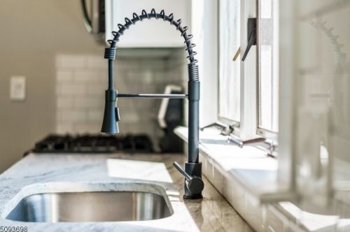 88 Mine Hill Rd, Oxford NJ  07863-3061 exterior