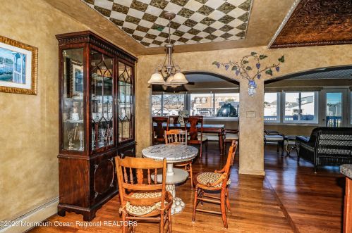 602 Ranger Dr, Lacey NJ  08731-1901 exterior