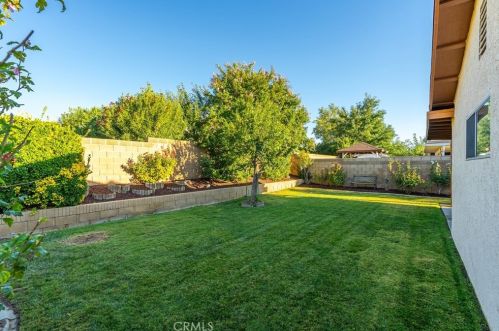 43838 Palm Vis Ave, Lancaster CA 93535-3304 exterior