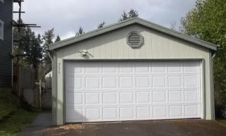 750 2nd St, Toledo, OR 97391-1710