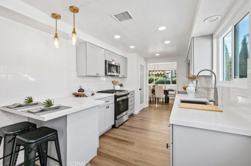 4015 Palmyra Ave, Orange CA  92869-3925 exterior