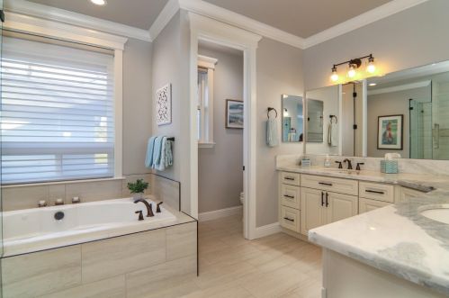 6331 Melody Ln, Newcastle CA  95658-9646 exterior