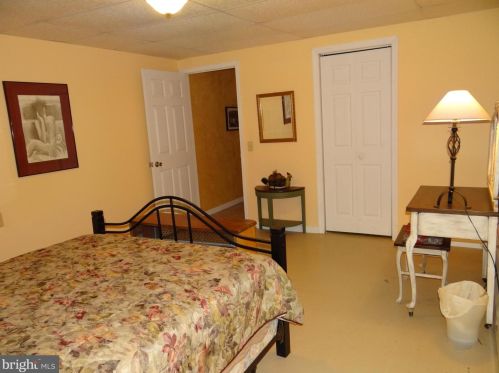 27 Eaton St, Schuylkill Haven PA  17972-1022 exterior